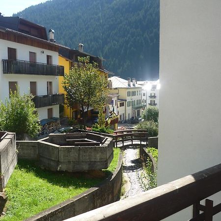 Albergo Ristorante Iris Auronzo di Cadore Kültér fotó