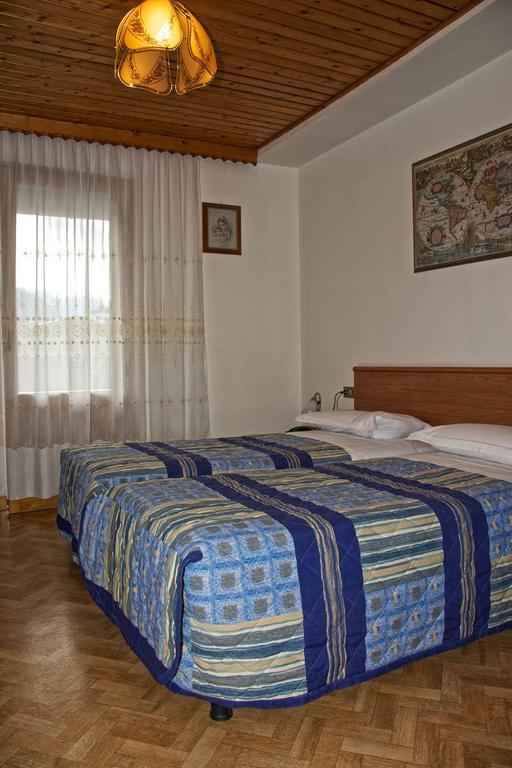 Albergo Ristorante Iris Auronzo di Cadore Szoba fotó